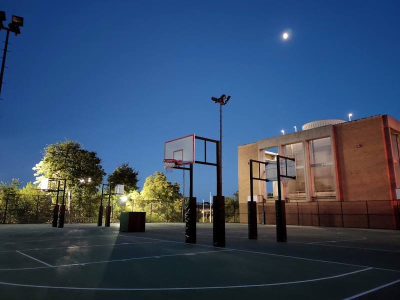 Guadalupe Street Courts pickleball courts