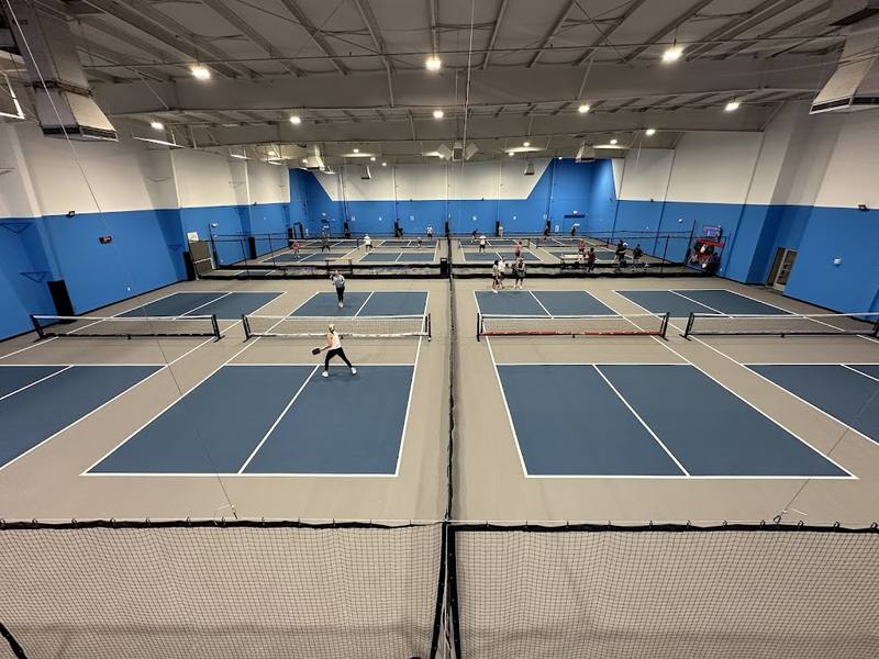 Sports Connection pickleball courts