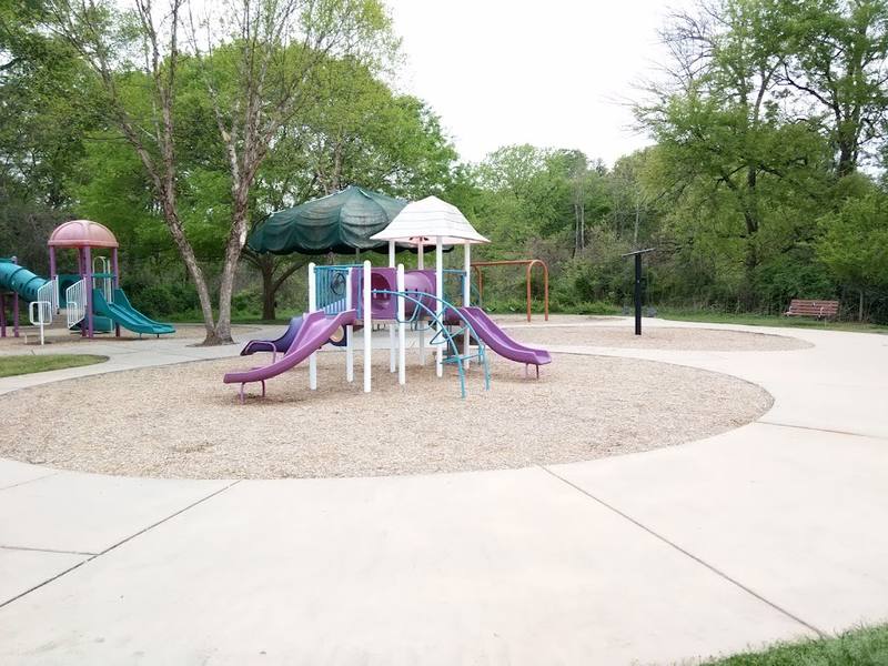 Huntingtowne Farms Park Pickleball Courts courts