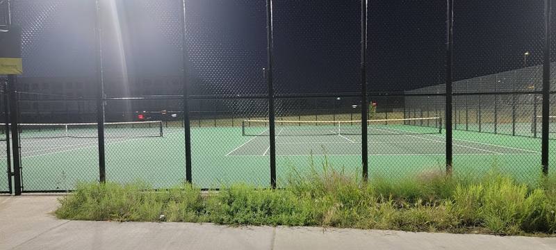 56th Avenue Courts pickleball courts