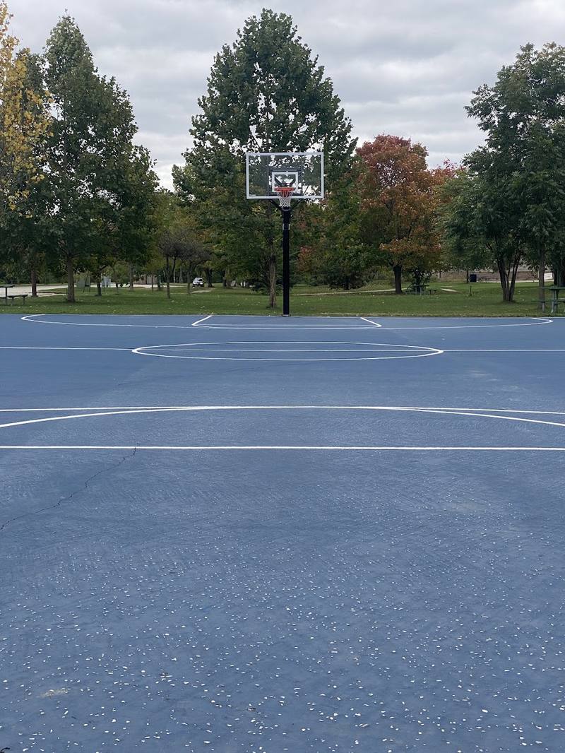 Maple Leaf Drive Pickleball Courts courts