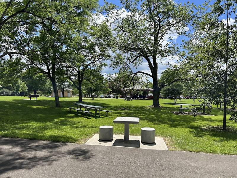 Petersburg Road Courts pickleball courts