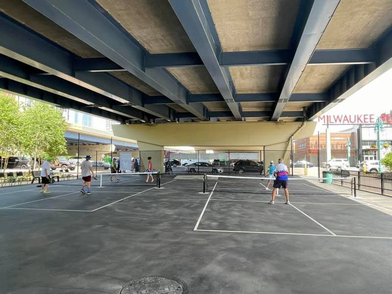 East-West Freeway Pickleball (Downtown) courts