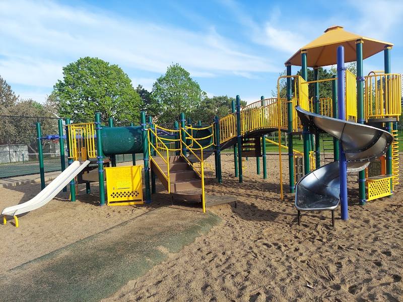 Dickman Park Pickleball Courts courts