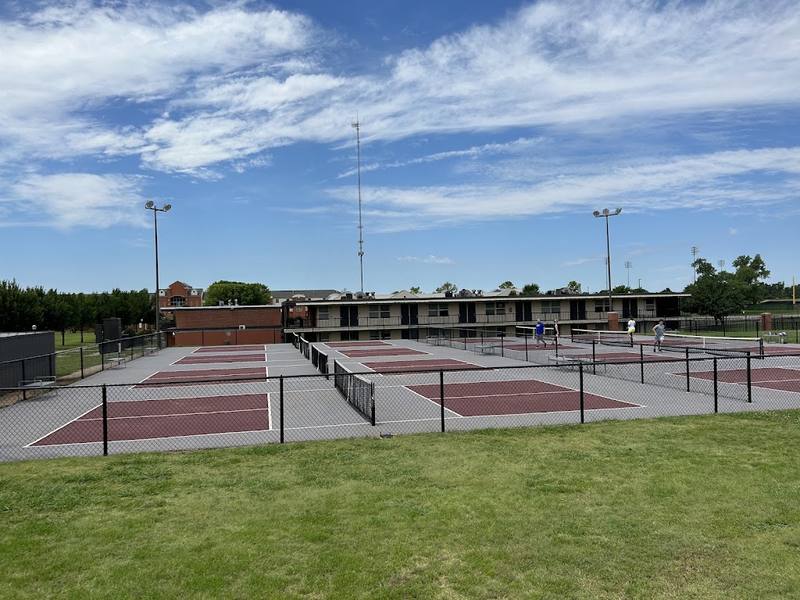 Baird Loop Courts pickleball courts