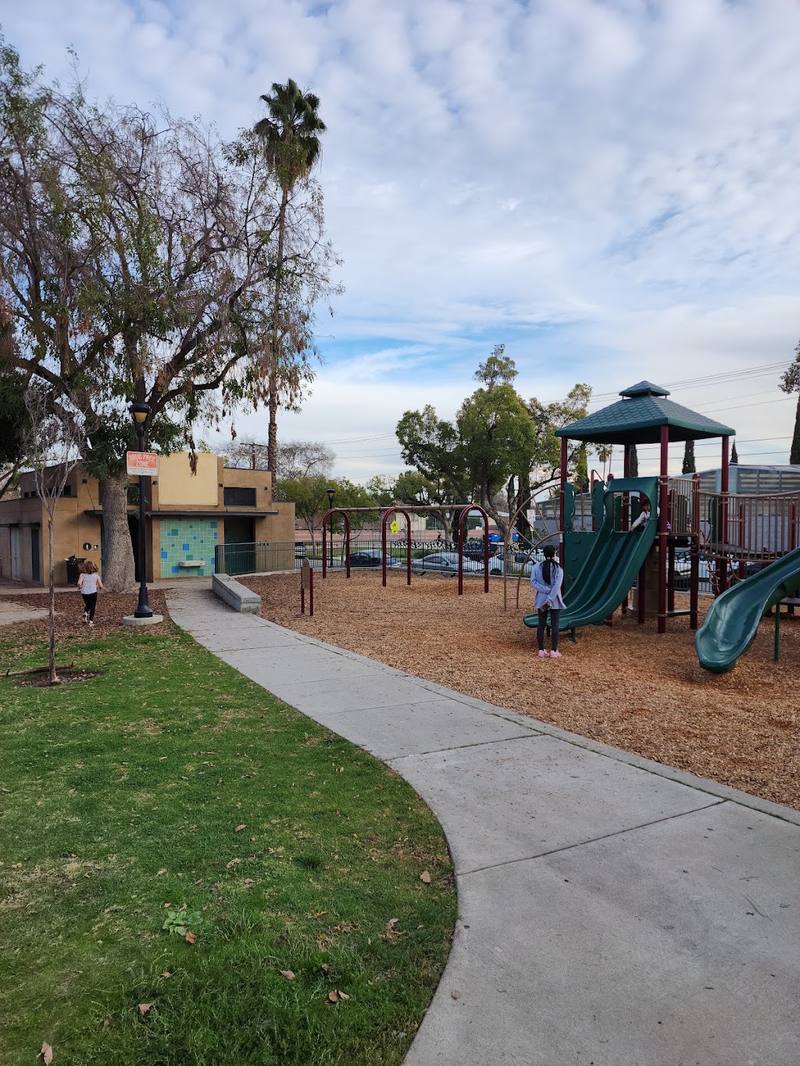 Oakland Avenue Pickleball (Oak Knoll) courts