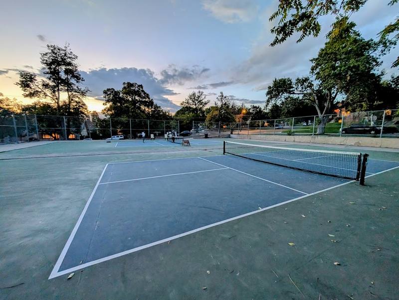 Fifth Ave Park Pickleball Courts courts