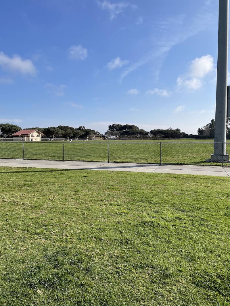 Regents Road Pickleball (University City) courts
