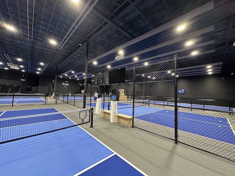 The Picklr Fremont pickleball courts